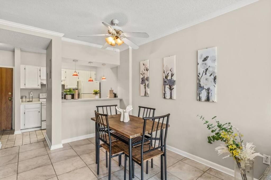 Downtown Columbia Apartment Екстер'єр фото