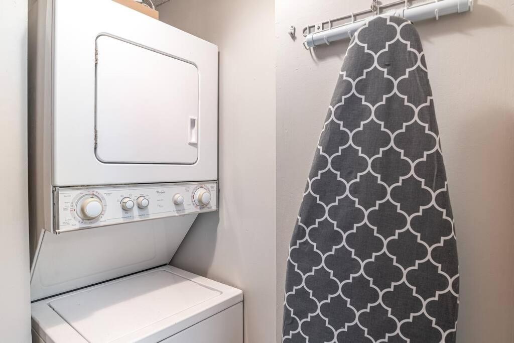 Downtown Columbia Apartment Екстер'єр фото